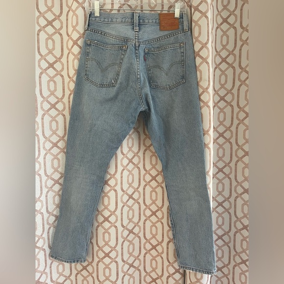 Womens Blue Levi’s  Distressed Jeans 501 - Picture 2 of 9